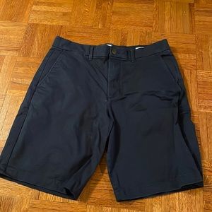 Gap mens navy shorts